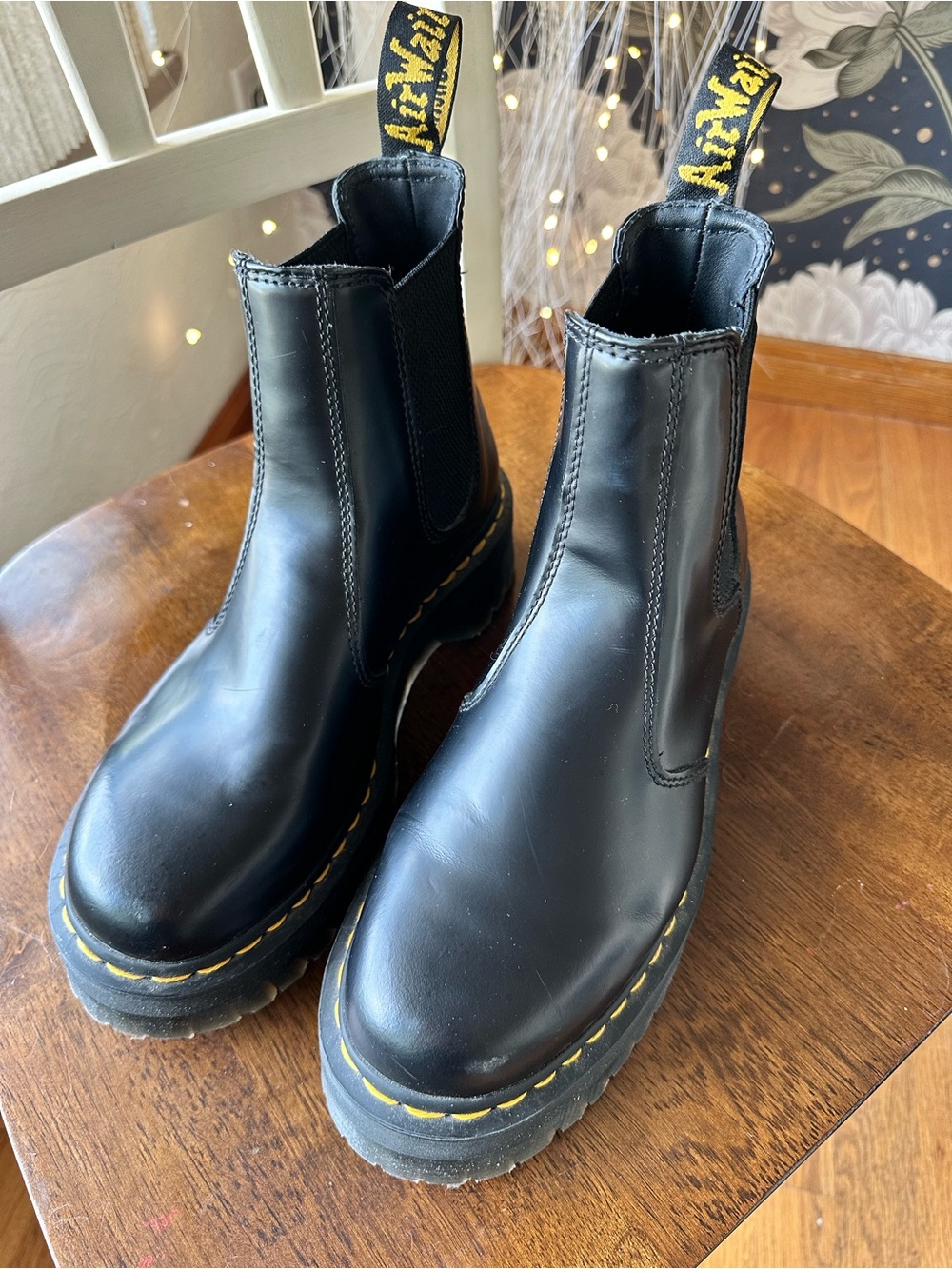 Dr. Martens 2976 Smooth Leather Platform Chelsea Boots